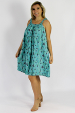 Load image into Gallery viewer, Short Magnum Dress Calcutta Print
