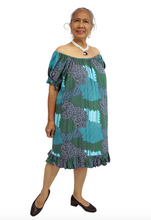 Load image into Gallery viewer, Diva Dress Mosiac Print
