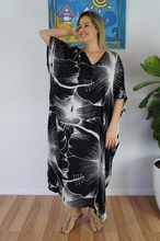 Load image into Gallery viewer, Long Kaftan Dress Outline Print
