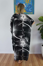 Load image into Gallery viewer, Long Kaftan Dress Outline Print
