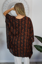 Load image into Gallery viewer, Short Tunic Python Print
