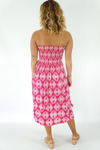 Load image into Gallery viewer, Short Smock Dress Snowflake Print
