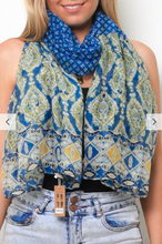 Load image into Gallery viewer, Large Cotton Feel Scarf Paisley Print
