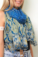 Load image into Gallery viewer, Large Cotton Feel Scarf Paisley Print
