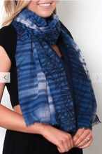 Load image into Gallery viewer, Large Cotton Feel Scarf Line Print
