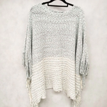 Load image into Gallery viewer, Knitted Poncho
