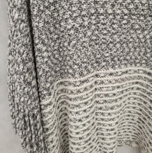 Load image into Gallery viewer, Knitted Poncho
