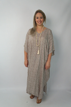 Load image into Gallery viewer, Long Kaftan Dress Links Print
