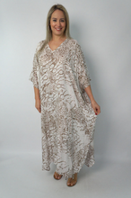 Load image into Gallery viewer, Long Kaftan Dress Animal Print
