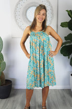 Load image into Gallery viewer, Short Magnum Dress Spot Flower Print
