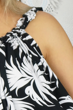 Load image into Gallery viewer, Short Magnum Dress Veronica Print
