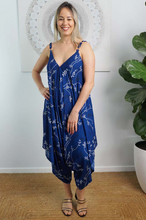 Load image into Gallery viewer, Boho Jumpsuit Sari Print
