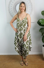 Load image into Gallery viewer, Boho Jumpsuit Hampshire Print
