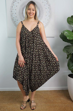 Load image into Gallery viewer, Boho Jumpsuit Starflower Print
