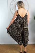 Load image into Gallery viewer, Boho Jumpsuit Starflower Print
