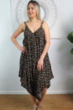 Load image into Gallery viewer, Boho Jumpsuit Starflower Print
