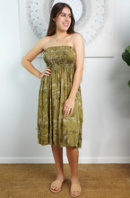 Load image into Gallery viewer, Short Smock Dress Sari Print
