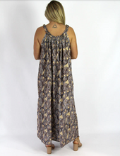 Load image into Gallery viewer, Long Magnum Dress Calcutta Print
