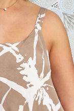 Load image into Gallery viewer, Mid Length Montego Dress Hampshire Print
