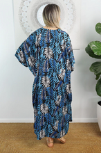 Load image into Gallery viewer, Premium Long Kaftan Dress Kavieng Print
