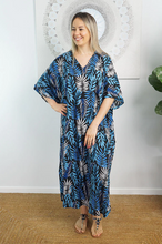 Load image into Gallery viewer, Premium Long Kaftan Dress Kavieng Print
