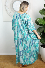 Load image into Gallery viewer, Premium Long Kaftan Dress Kavieng Print
