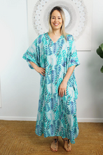 Load image into Gallery viewer, Premium Long Kaftan Dress Kavieng Print
