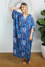 Load image into Gallery viewer, Premium Long Kaftan Dress Kavieng Print
