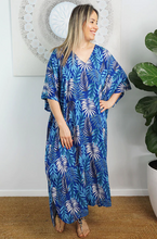 Load image into Gallery viewer, Premium Long Kaftan Dress Kavieng Print
