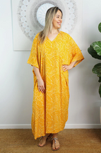 Load image into Gallery viewer, Premium Long Kaftan Dress Jungle Print
