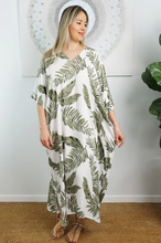 Load image into Gallery viewer, Premium Long Kaftan Dress Maui Print
