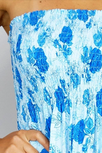 Load image into Gallery viewer, Short Smock Dress Roses Print
