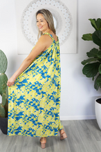Load image into Gallery viewer, Long Magnum Dress Spot Flower Print
