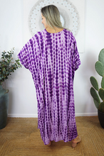 Load image into Gallery viewer, Long Kaftan Dress Crackle Tie Dye Print
