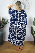 Load image into Gallery viewer, Long Kaftan Dress Hampshire Print
