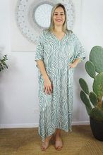 Load image into Gallery viewer, Long Kaftan Dress Madagascar Print

